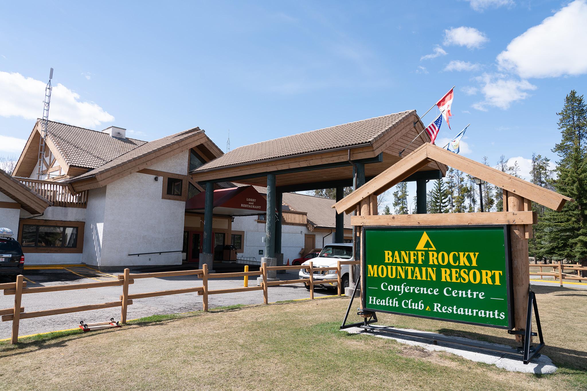 Banff Rocky Mountain Resort Екстериор снимка