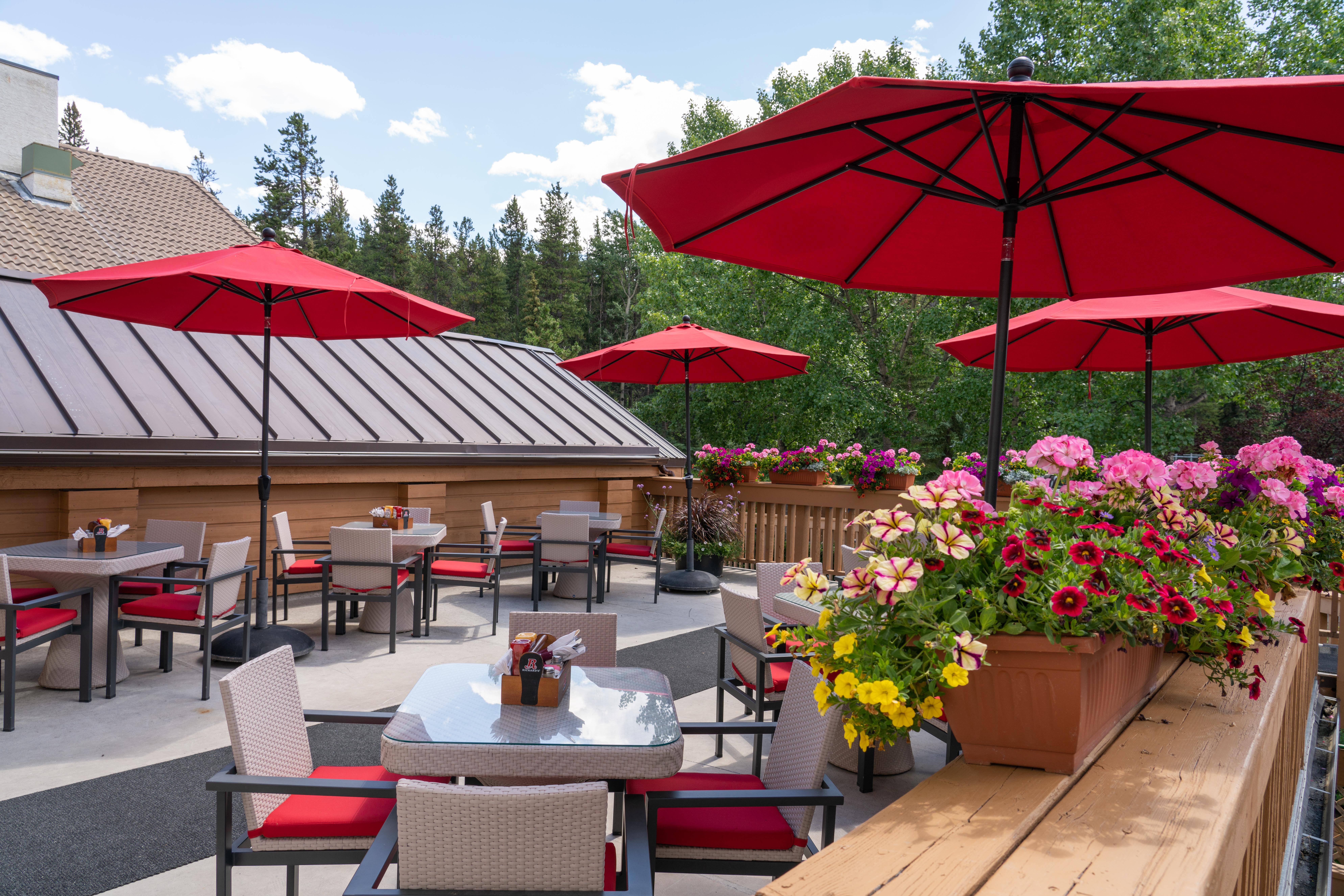 Banff Rocky Mountain Resort Екстериор снимка