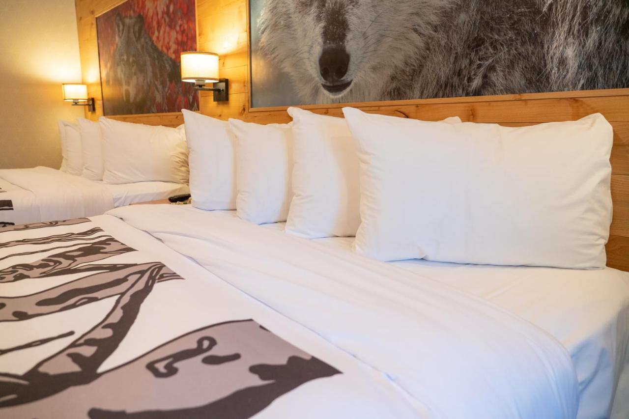 Banff Rocky Mountain Resort Екстериор снимка